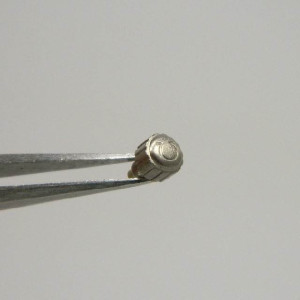 Omega couronne acier brossé