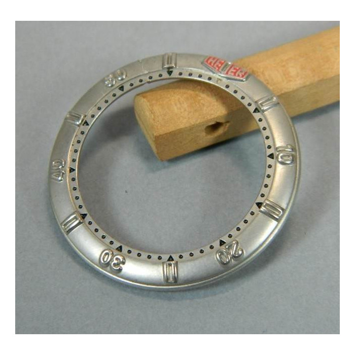 TagHeuer 4000 lunette 32mm