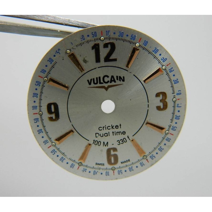 Vulcain cricket dual time cadran