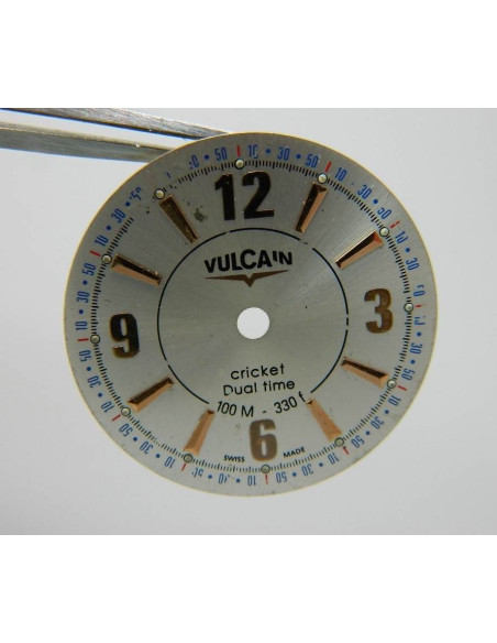 Vulcain cricket dual time cadran