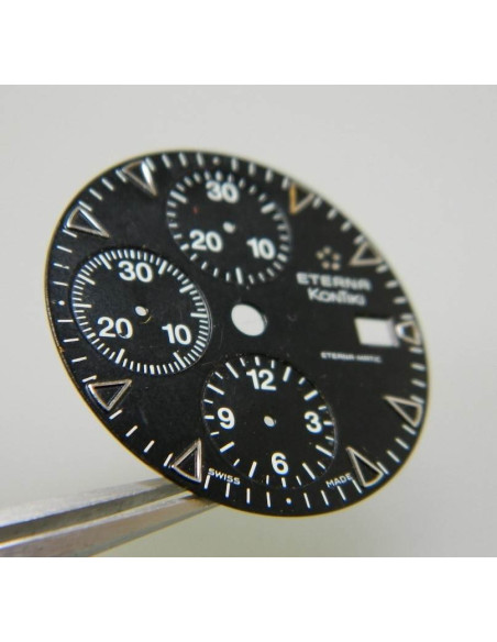Eterna Kontiki cadran