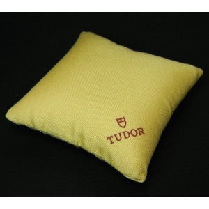 Tudor coussin