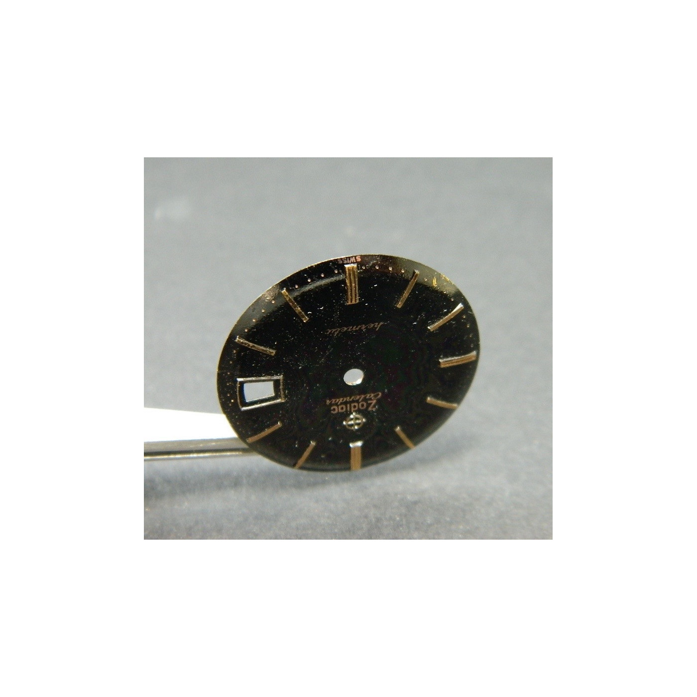 zodiac-hermetic-calendar-cadran-101691-passion-chrono