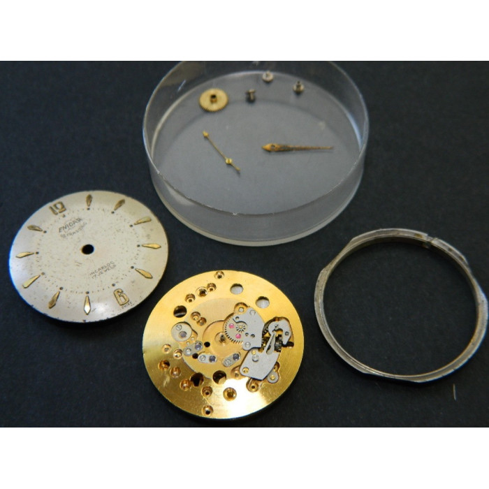 Enicar 1010 mouvement