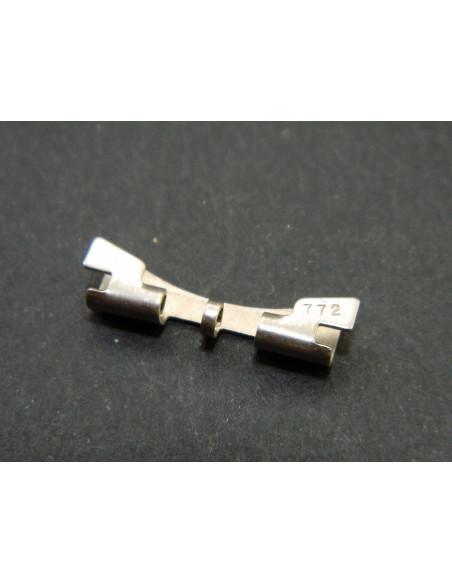 Omega end-link 772