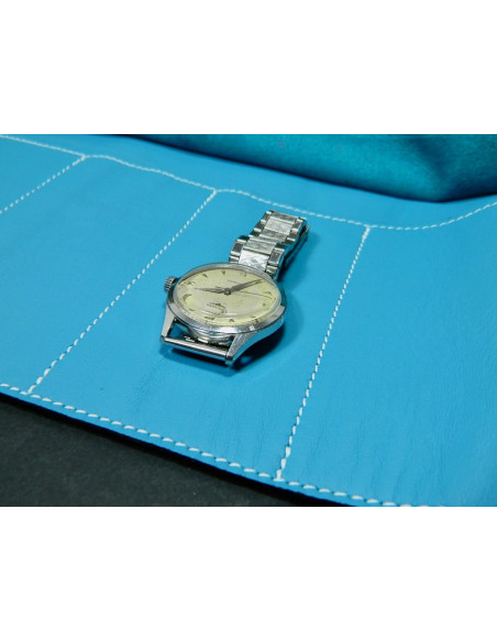 Marmotte Haut de gamme - cuir bleu - 6 montres