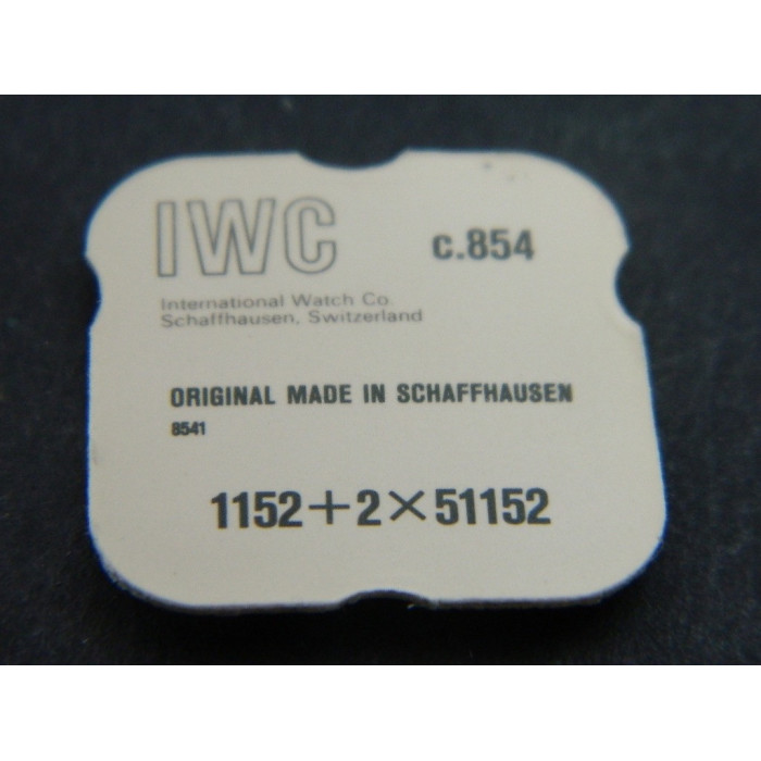 IWC 854-1152 Coeur avec pierre