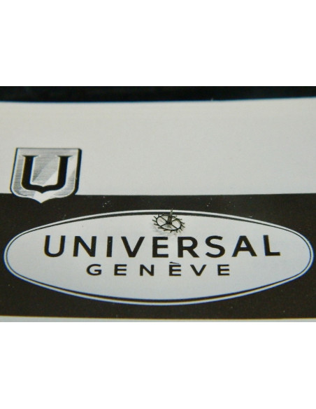 Universal Genève 215 - 702 Roue d'ancre