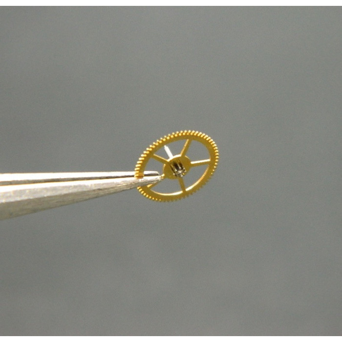 Universal Genève 215 - 227 Roue de seconde au centre