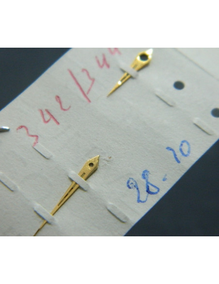Omega 28.10 Aiguilles dorées/tritium