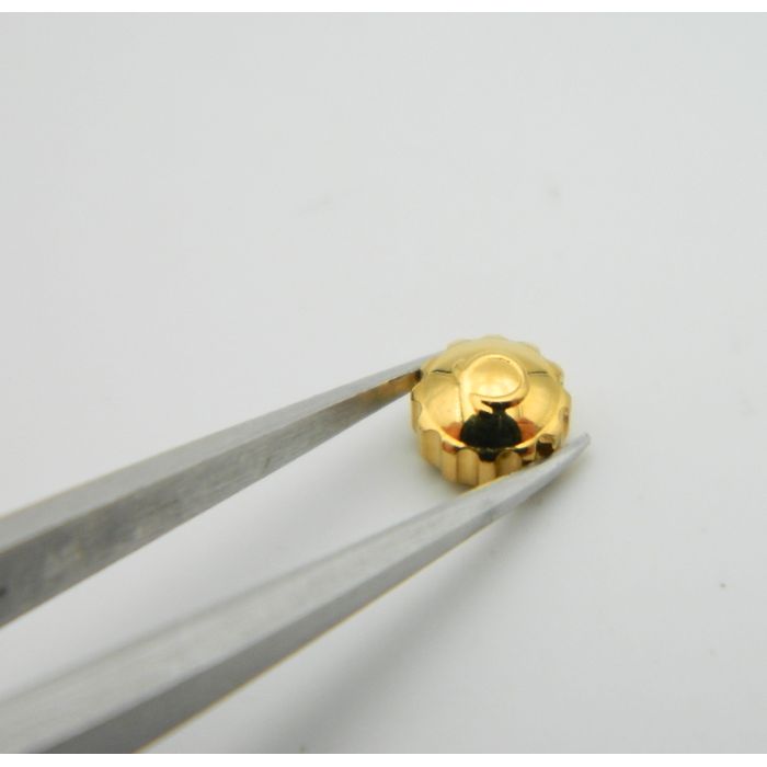Omega 136 011 couronne dorée