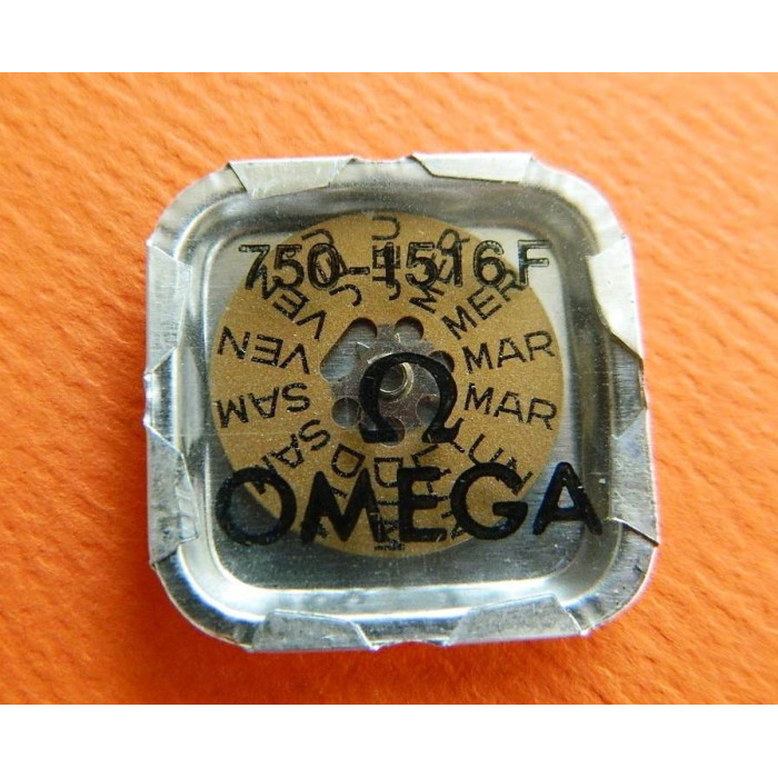 Omega 750-1516F Indicateur des jours doré
