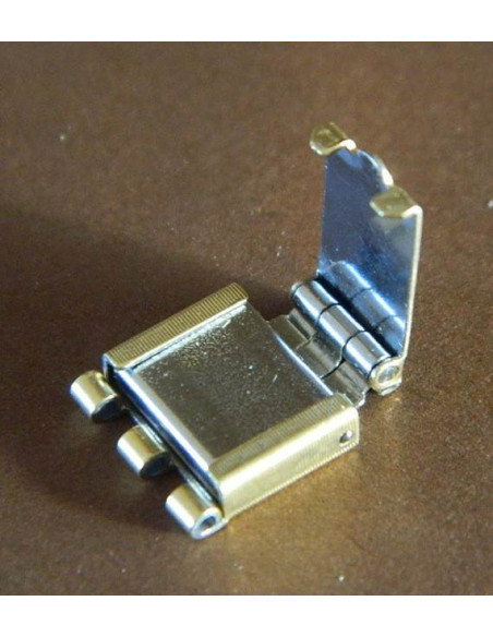 Fermoir NSA plaqué or