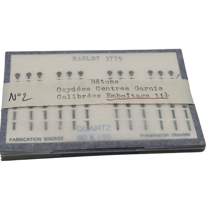 Harley 3775 Aiguilles - Hands