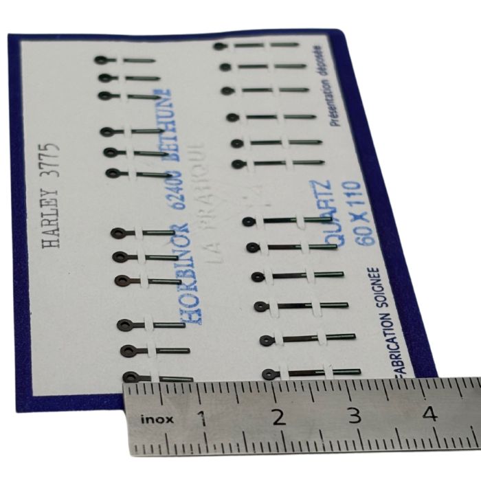 Harley 3775 Aiguilles - Hands