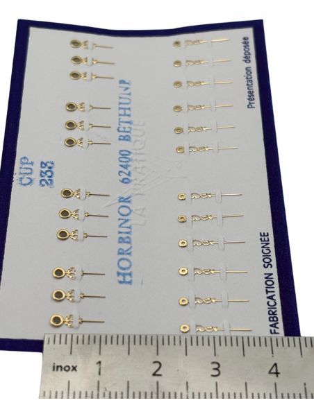 Cupillard 233 Aiguilles Louis XVI - Hands