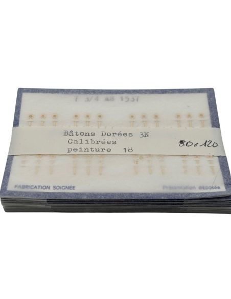 AS 1537 Aiguilles - Hands