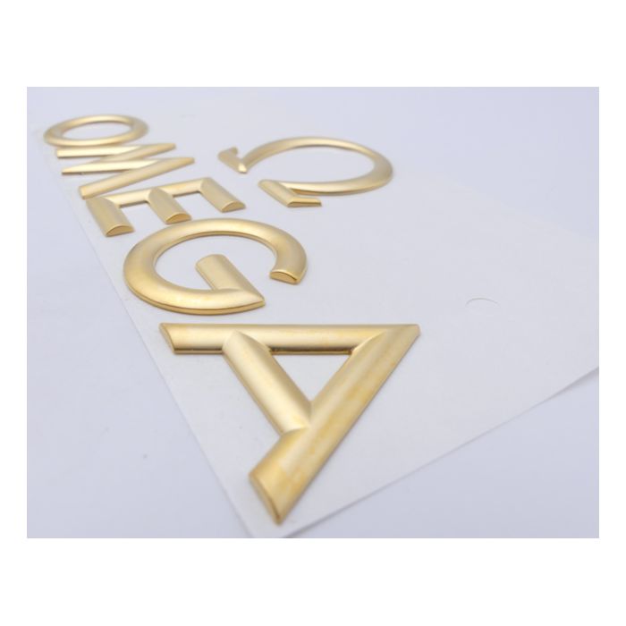 Omega lettres dorées - golden letters