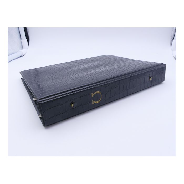 Omega Classeur "montres de luxe" - Vintage lady watches book