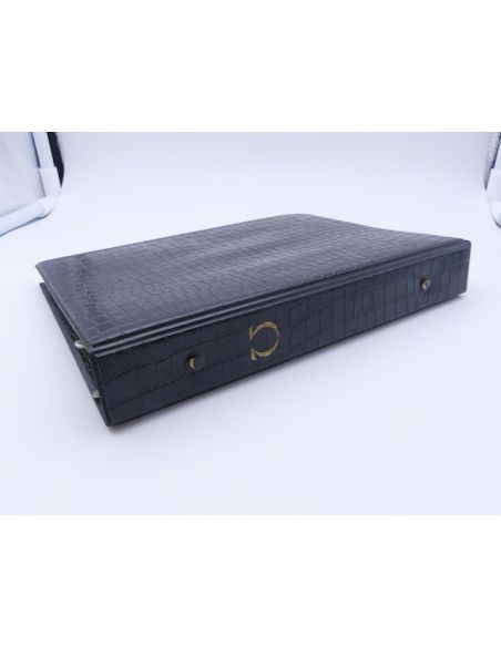 Omega Classeur "montres de luxe" - Vintage lady watches book