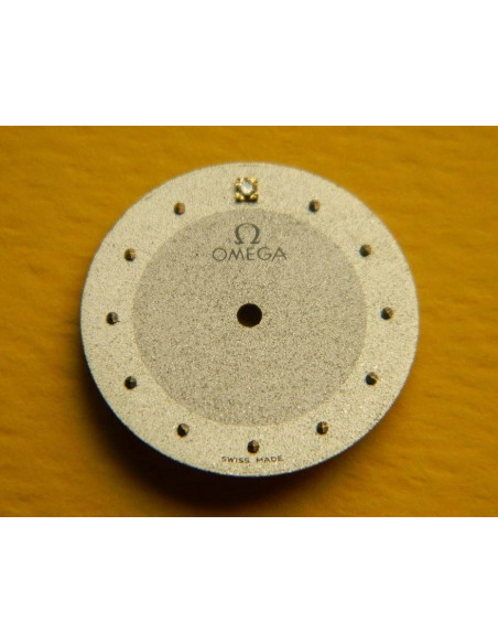 OMEGA Cadran femme argenté