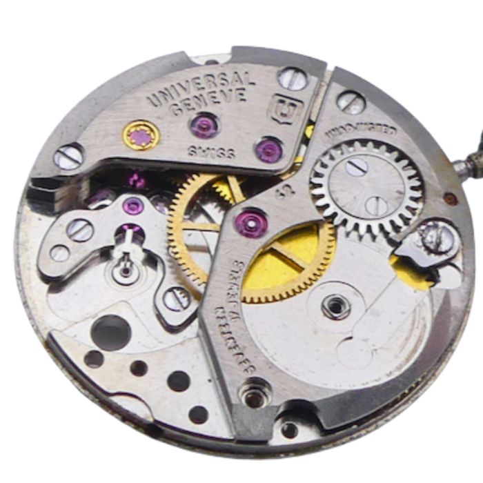 Universal Genève 820 Mouvement - Movement