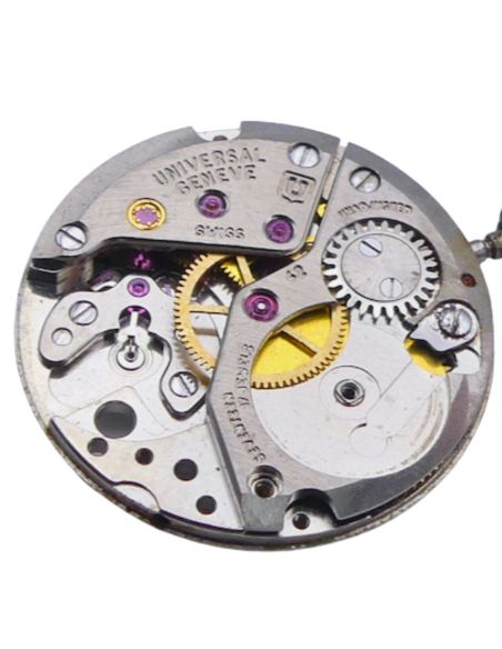 Universal Genève 820 Mouvement - Movement