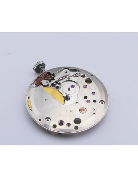 Universal Genève 820 Mouvement - Movement