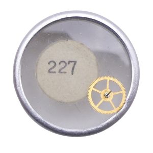 Movado 365 - 227 Roue de seconde au centre - Sweep second wheel and pinion