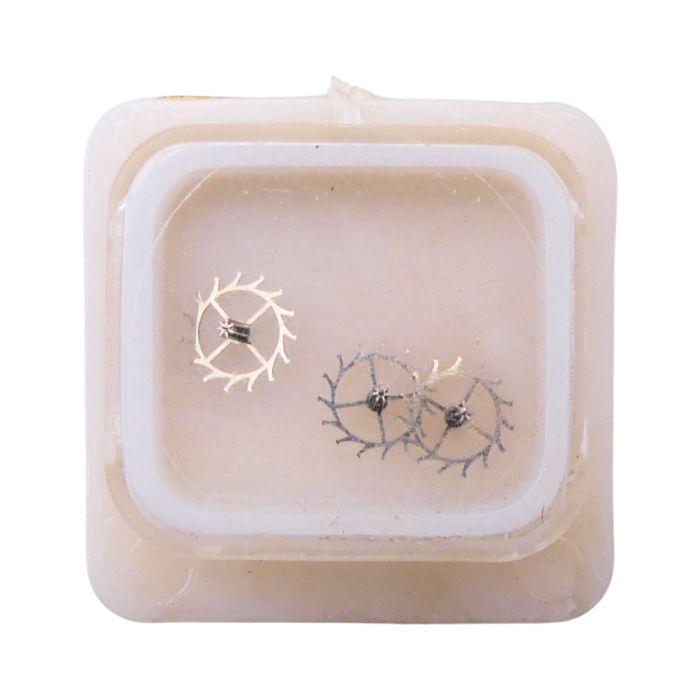 HP 680 - 705 Roue d'ancre pivotée (à l'unité) - Escape wheel and pinion with straight pivots (per unit)