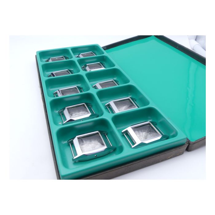 10 boîtiers vintage - Steel vintage cases