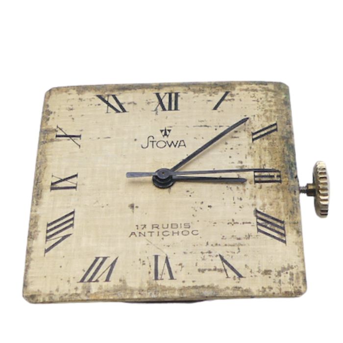 PUW 1261 Mouvement - Movement