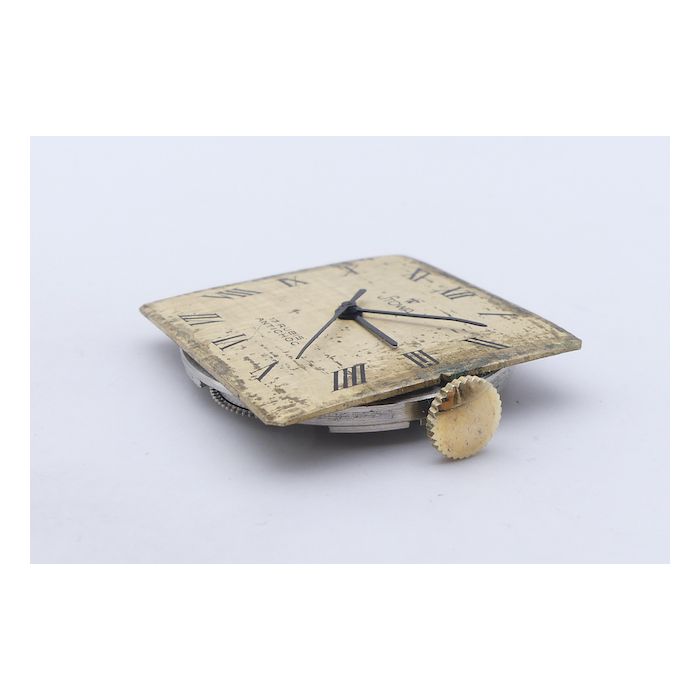 PUW 1261 Mouvement - Movement