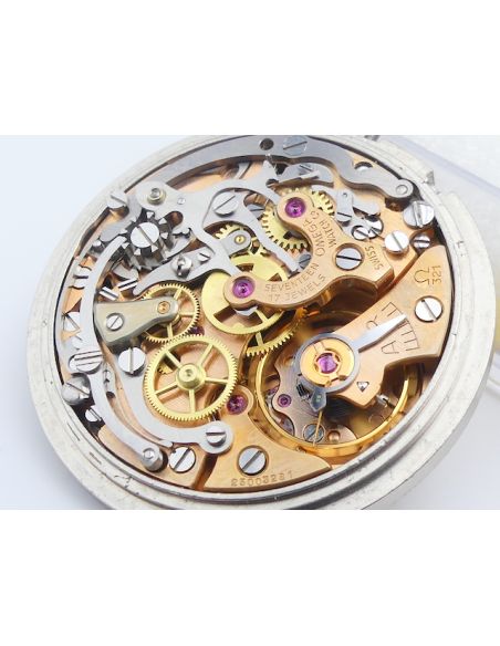 copy ofOmega 30T2 Mouvement - Movement