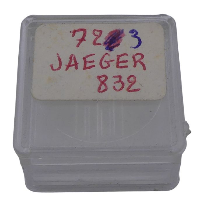 Jaeger LeCoultre 832 - 723 Axe de balancier (à l'unité) - Balancer staff pivoted (per unit)
