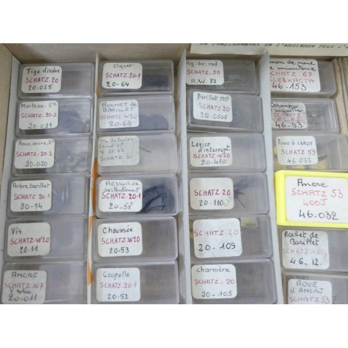 SchwatzLot de fournitures - parts - Réveil - Pendule