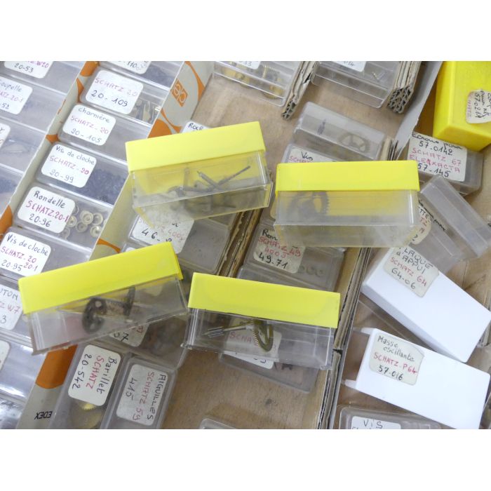 SchwatzLot de fournitures - parts - Réveil - Pendule