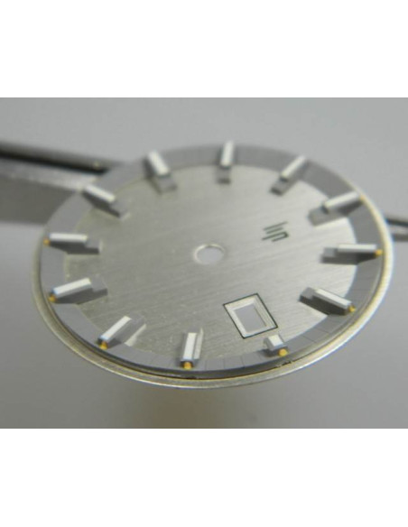 Lip cadran avec réhaut