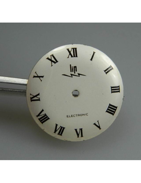 lip electronic cadran chiffres romains