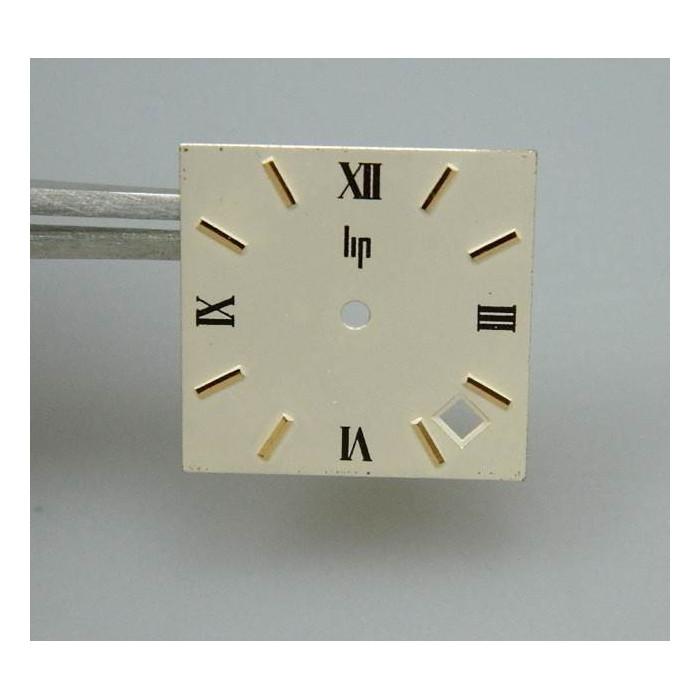 lip cadran carré chiffres romains