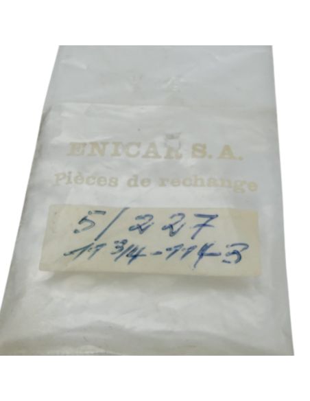 Enicar 1143 - 227 Roue de seconde au centre - Sweep second wheel and pinion